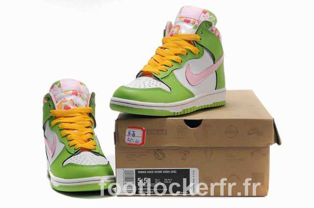 spongebob nike dunk 2012 femme pascher enligne nike dunk on sale boutique